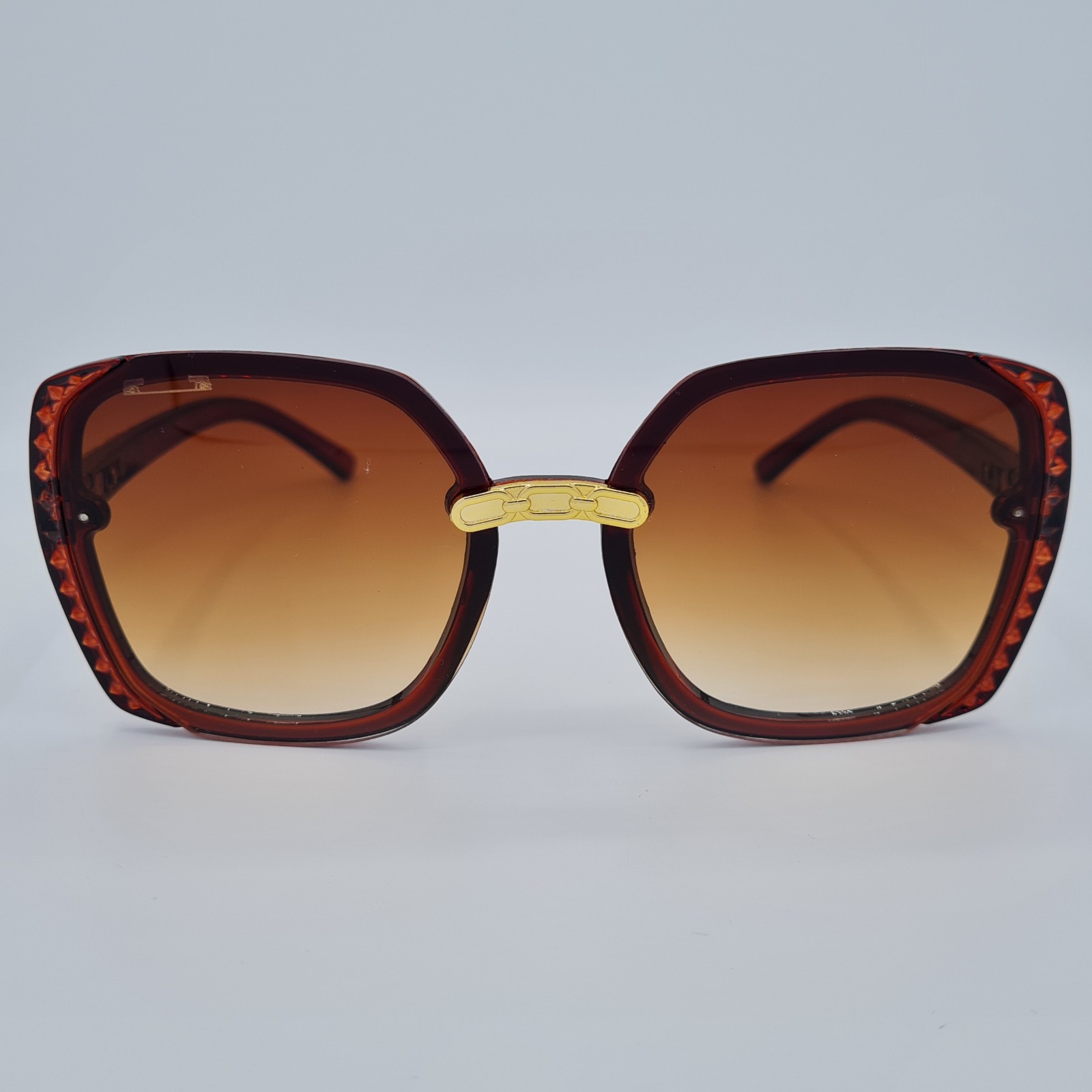 Ochelari de soare Dama Casual cu rama asimetrica maro + Toc si laveta GRATIS OSD015